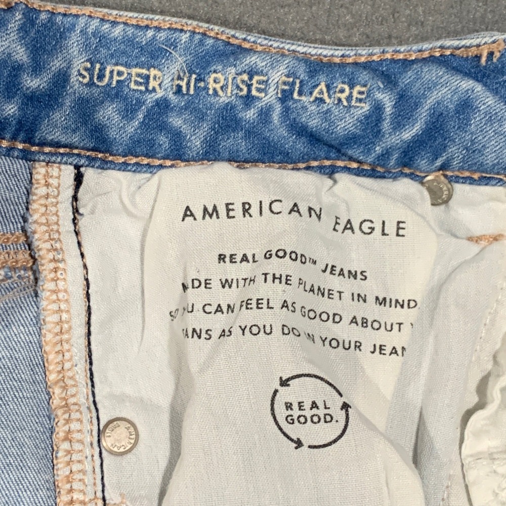 American Eagle Flare Jeans Womens 8 Super Hi-Rise Distressed Light Wash Boho - Picture 4 of 8